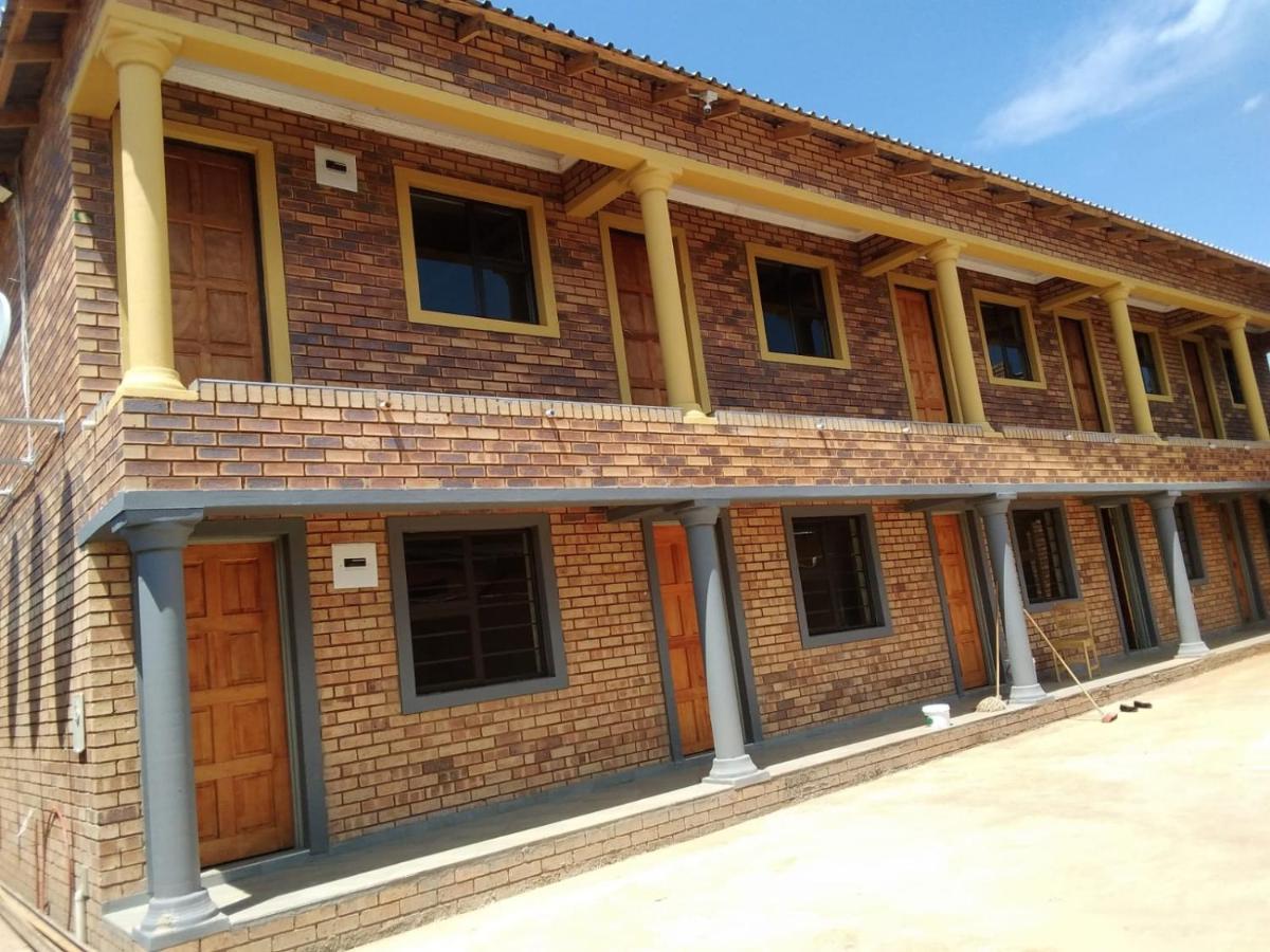 Katlehong Elson Lodge K1 מראה חיצוני תמונה