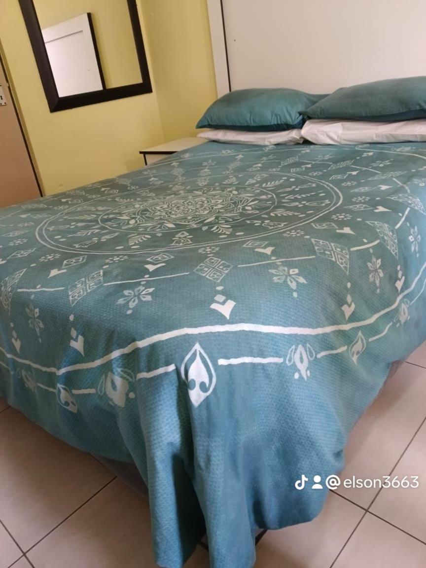 Katlehong Elson Lodge K1 מראה חיצוני תמונה